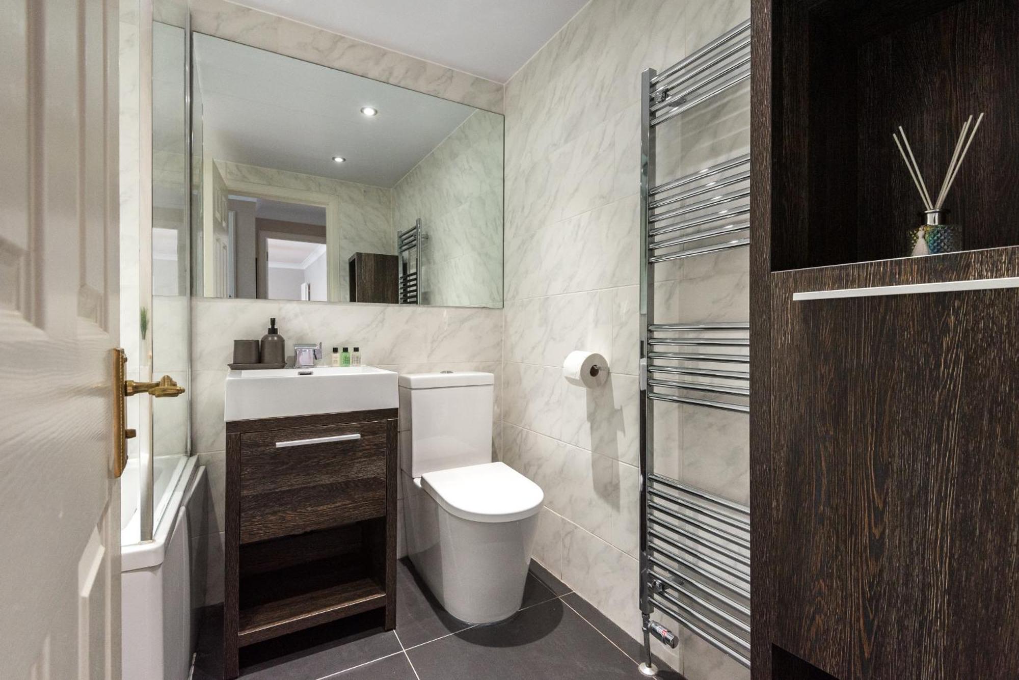 Cosy Roseburn Apartment, Edinburgh - 2 Bedrooms, Free Parking Exteriér fotografie