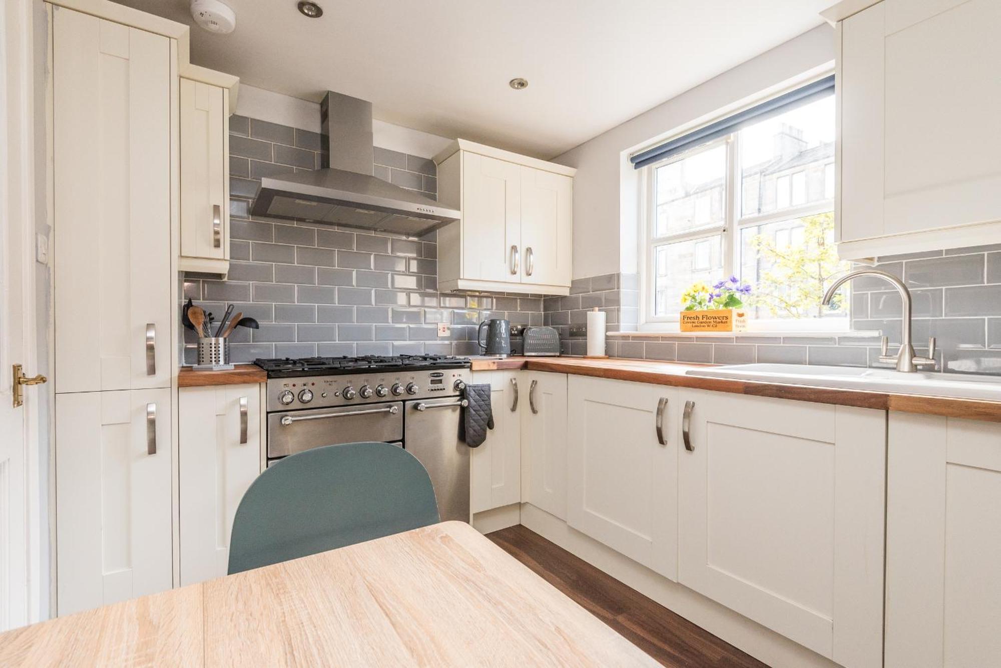 Cosy Roseburn Apartment, Edinburgh - 2 Bedrooms, Free Parking Exteriér fotografie